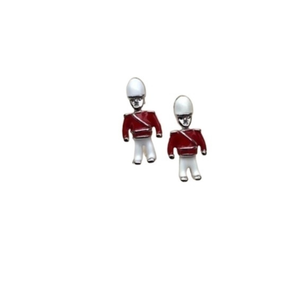 - New S925 British Nutcracker stud earrings